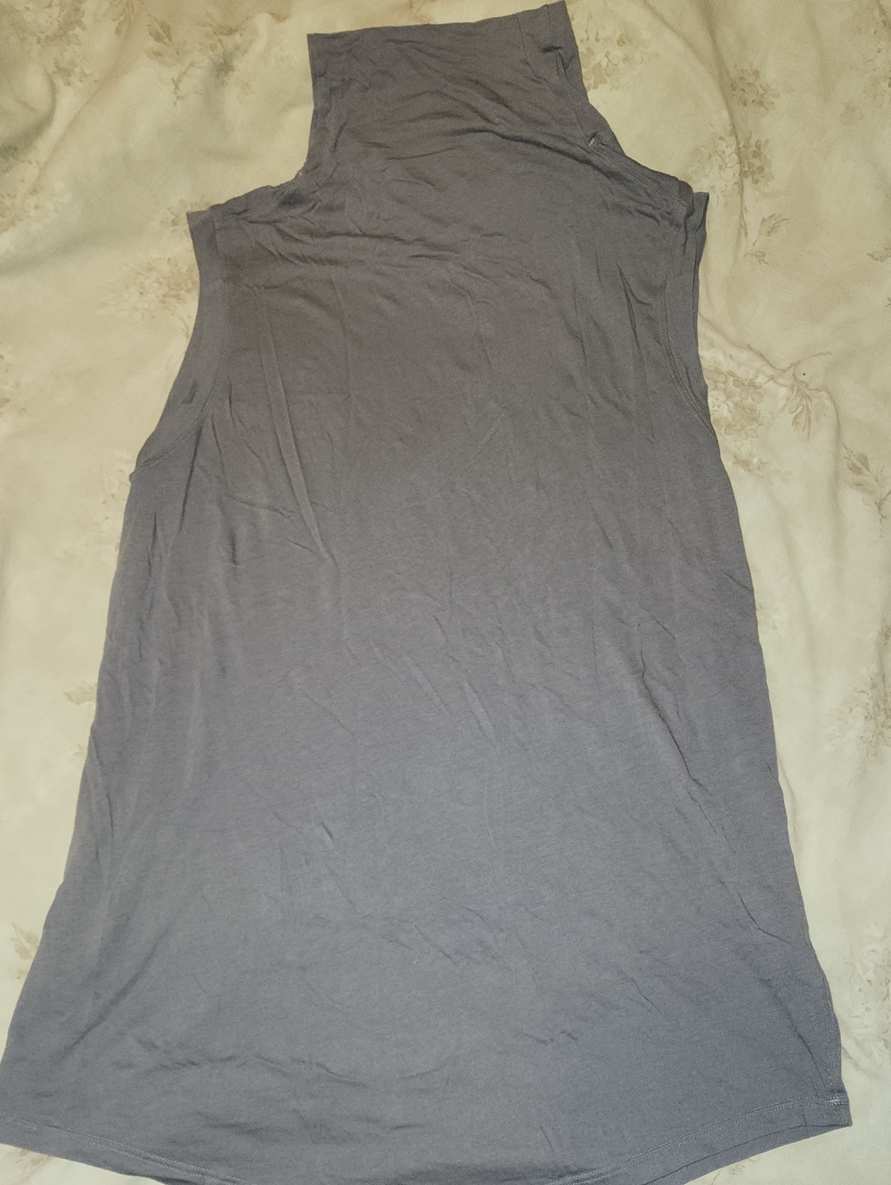 Lululemon Sleeveless Grey Mock Neck Women's Top